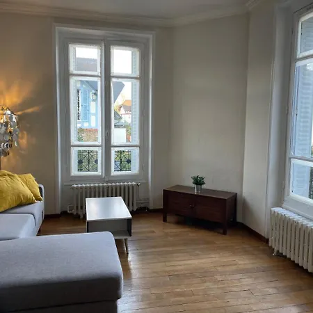 Cosy In Paris Area Apartman